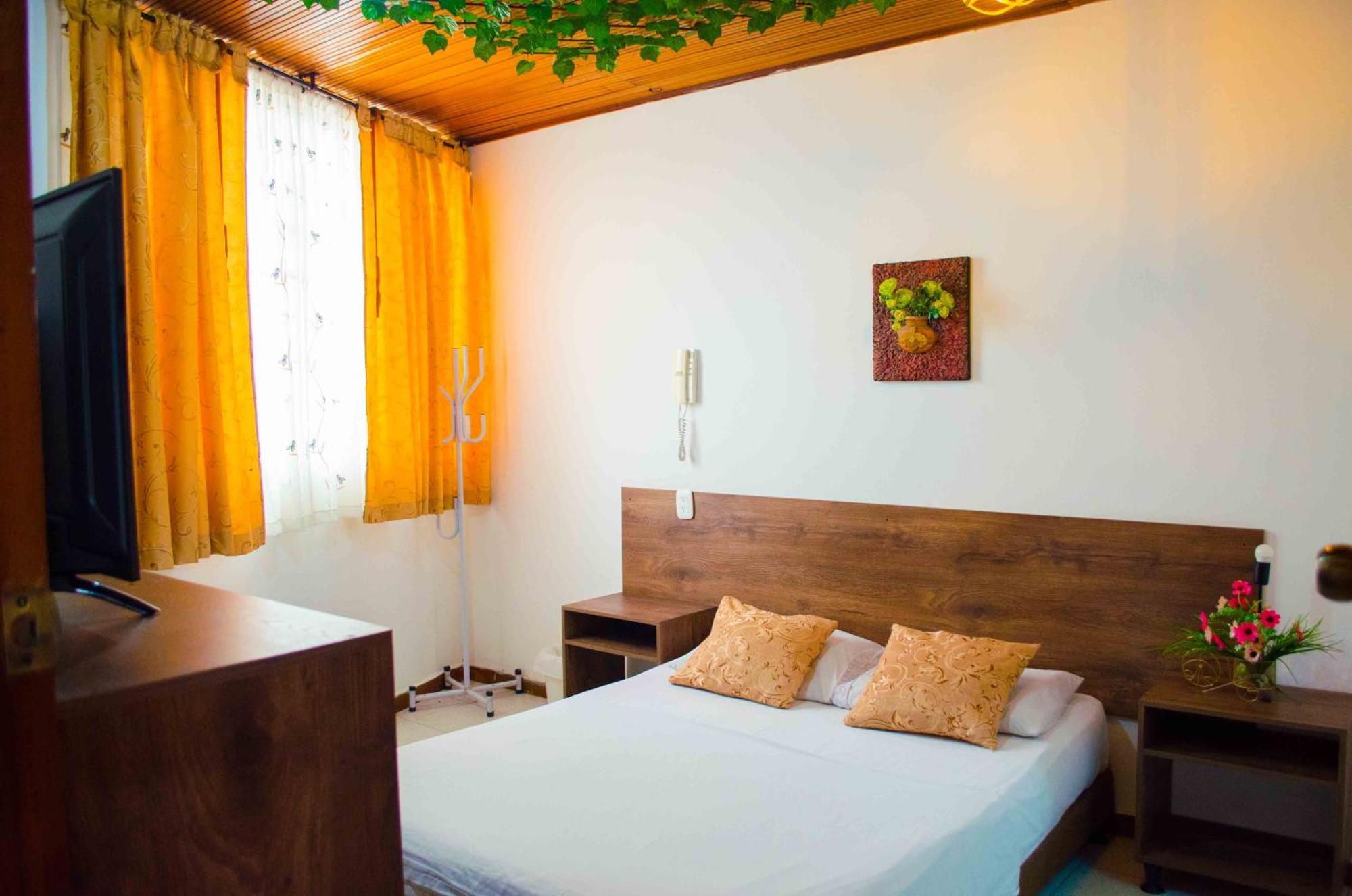 Hotel Elimar Girardot Esterno foto